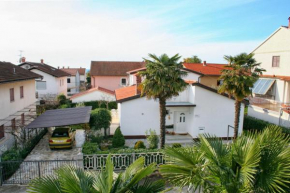 Apartments with a parking space Novigrad - 2537